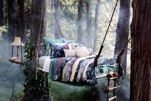 Hippie Bed